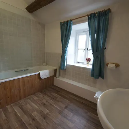 Tarn Foot Cottage, Remote In Stunning District Valley Nyaraló Seathwaite