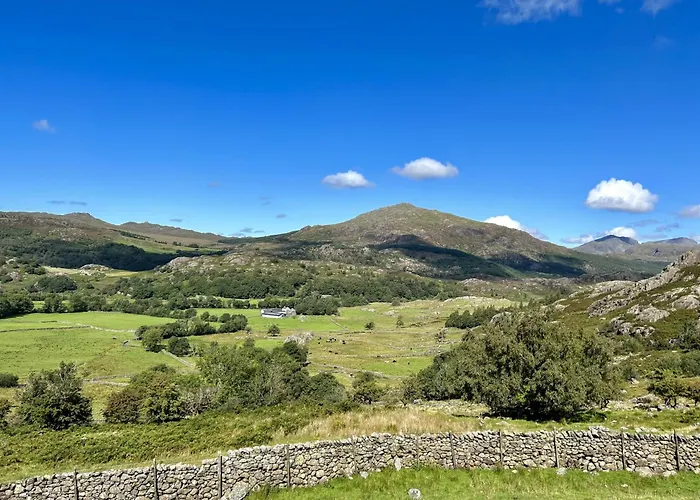 Tarn Foot Cottage, Remote In Stunning District Valley * Seathwaite